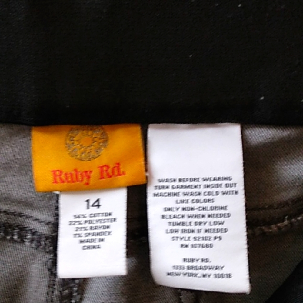 Ruby Rd. Brand Jeans - Picture 2 of 3